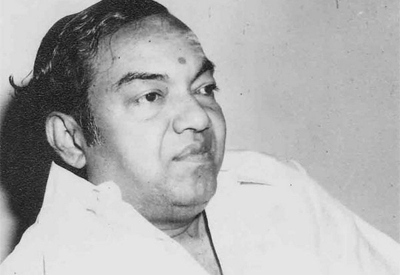 Do you know how Kannadasan showed his anger in the tough producer?