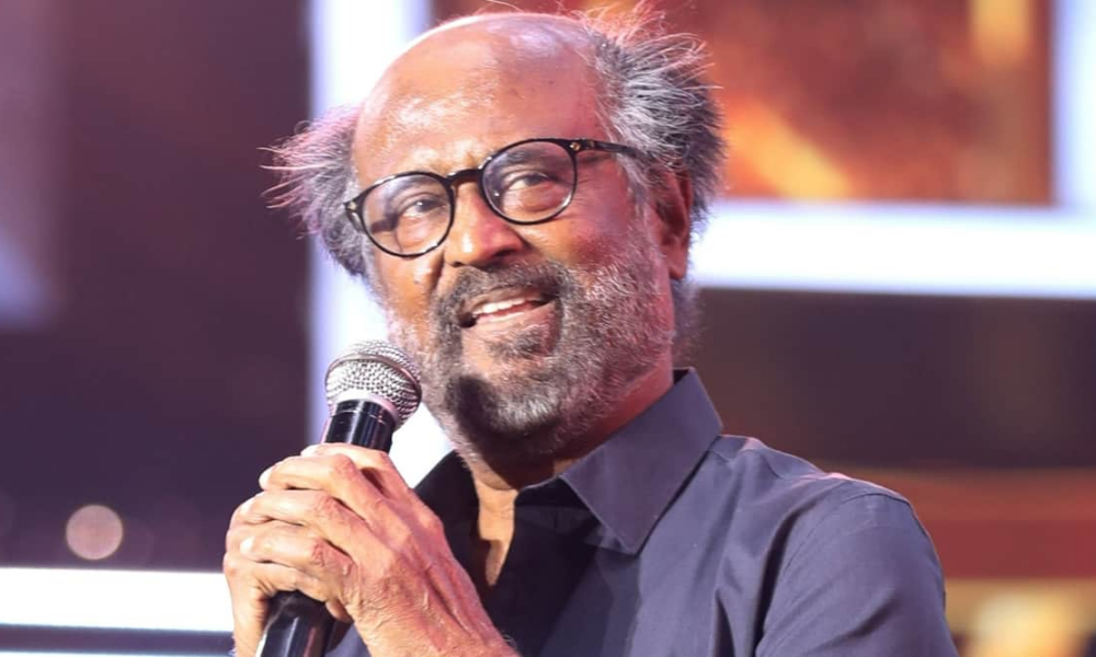 தலைவர் யாருன்னு கூகுள் பேவில் தேடிப்பாரு!.. இணையத்தை தெறிக்கவிட்ட ரஜினி ரசிகர்.. வீடியோ பாருங்க!…