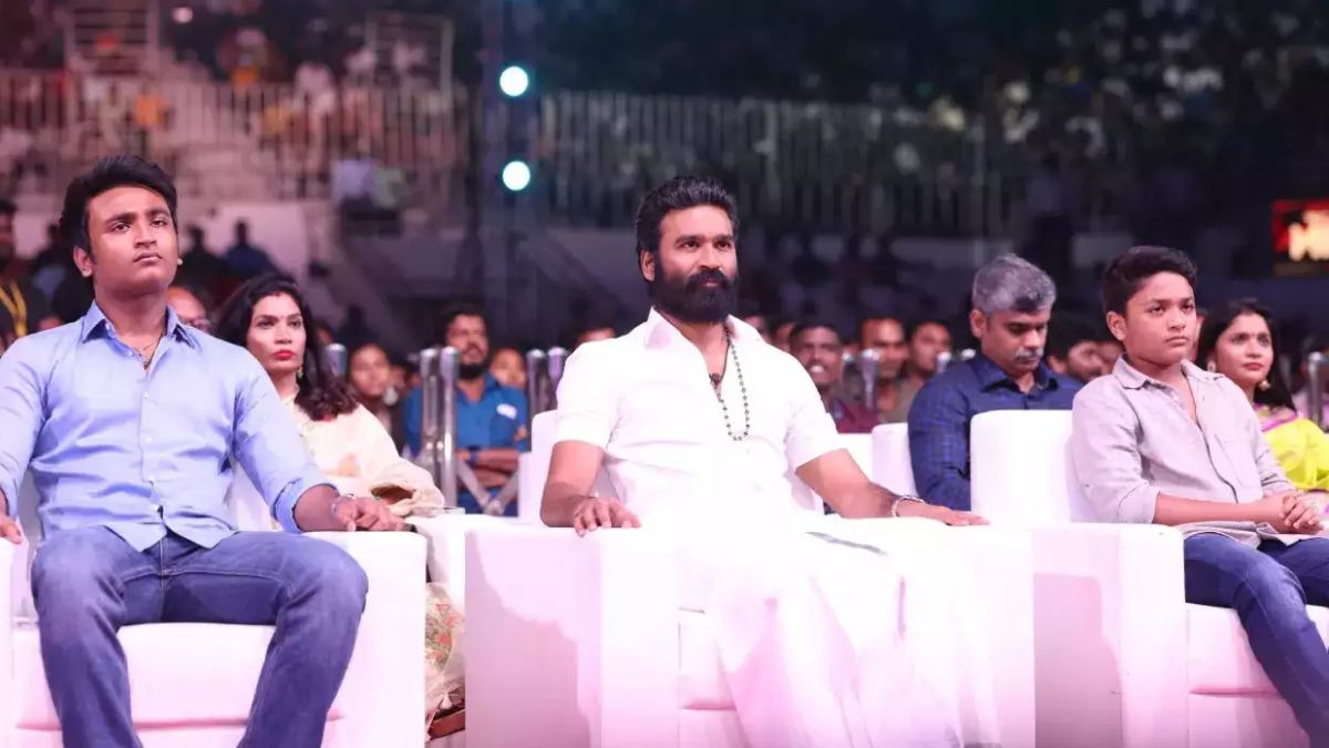 அப்பாவுடனே ஐக்கியமான தனுஷ் மகன்கள்!.. அம்மா, தாத்தாவுடன் பொங்கல் கொண்டாடலயா?.. அப்பாவுடனே ஐக்கியமான தனுஷ் மகன்கள்!.. அம்மா, தாத்தாவுடன் பொங்கல் கொண்டாடலயா?..
