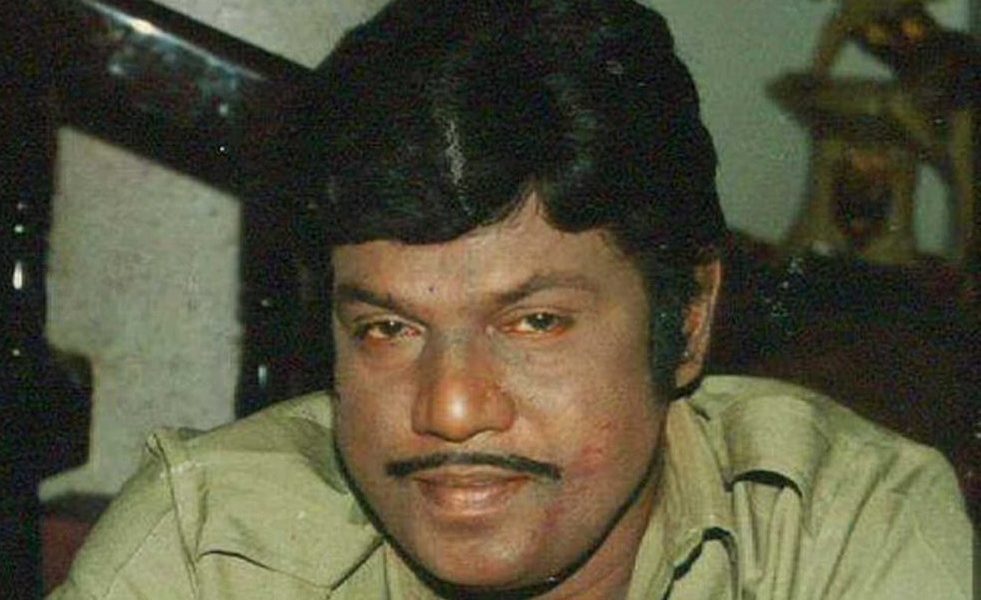 கவுண்டமணியை ஏமாத்தி அந்த படத்தை எடுத்தோம்!… பல வருடங்கள் கழித்து சொன்ன இயக்குனர்…