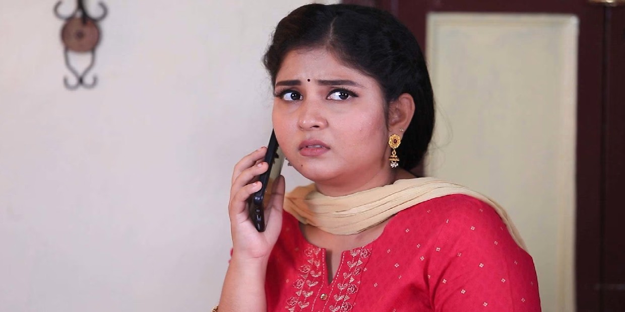 Pandian Stores2: மீனாவின் அப்பாவால் செந்தில் எடுக்கும் அதிர்ச்சி முடிவு… காதல் விஷயத்தை உடைத்த அரசி! Pandian Stores2: மீனாவின் அப்பாவால் செந்தில் எடுக்கும் அதிர்ச்சி முடிவு… காதல் விஷயத்தை உடைத்த அரசி!