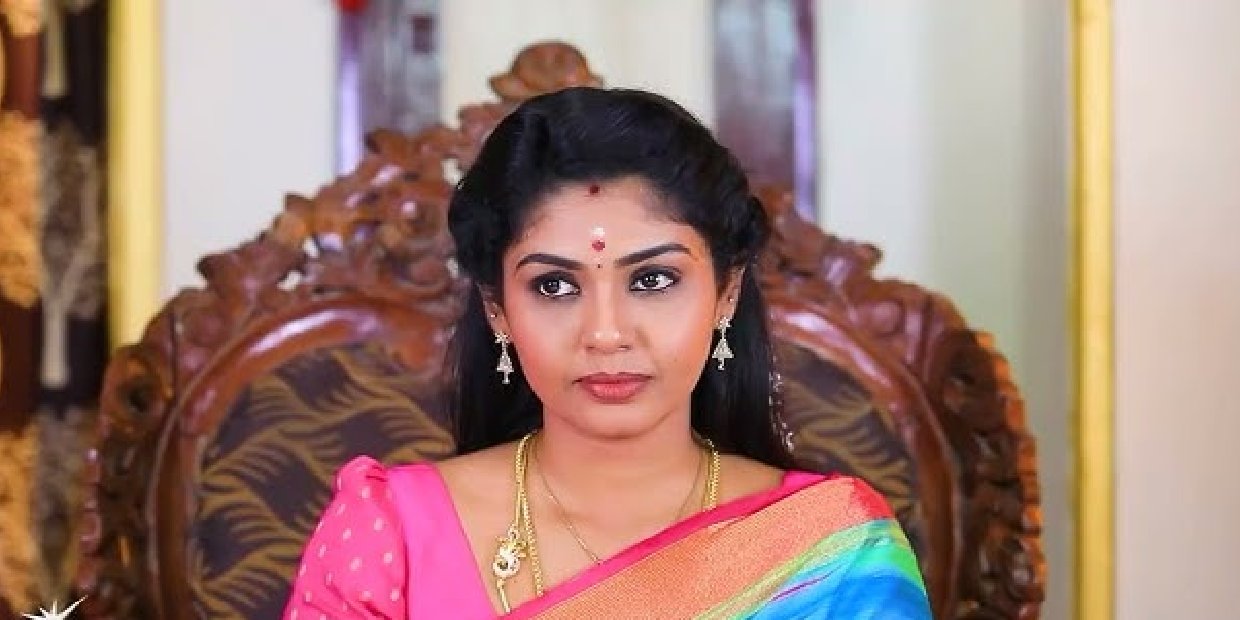 Pandian Stores2: மீனாவை லஞ்ச வழக்கில் சிக்க வைத்த சக்திவேல்… எப்படி தப்பிக்க போகிறார்? Pandian Stores2: மீனாவை லஞ்ச வழக்கில் சிக்க வைத்த சக்திவேல்… எப்படி தப்பிக்க போகிறார்?
