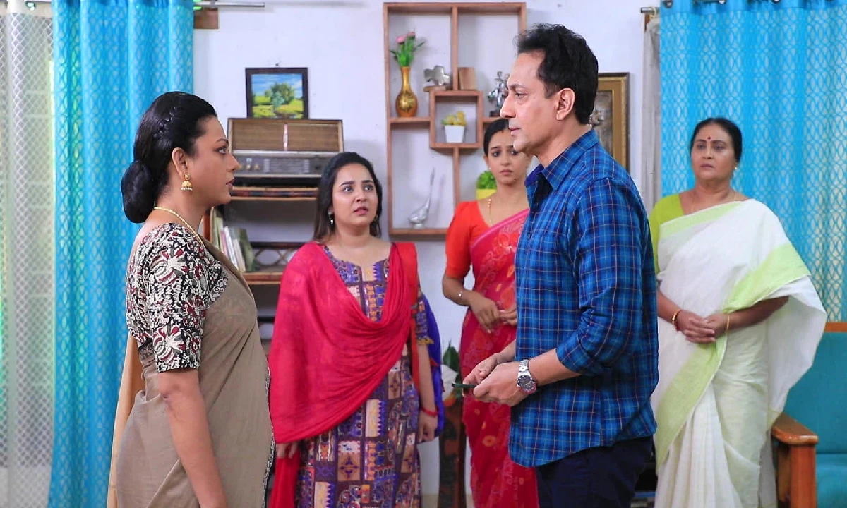 மீண்டும்-பாக்கியா-–-கோபி-கூட்டணி…-ஹீரோவாக-பிக்பாஸ்-பிரபலம்…-என்ன-நடக்க-போகுதோ?